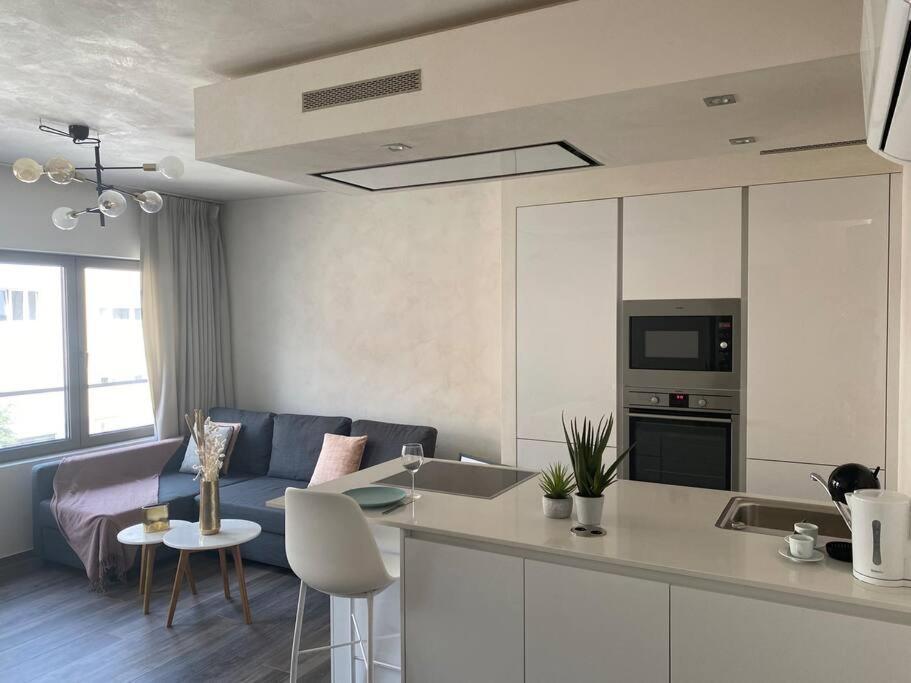 Lovely One Bedroom Apartment In City Center With Parking, Near Public Transport Люксембург Екстер'єр фото